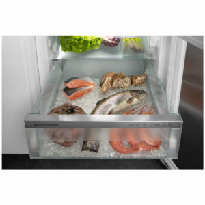 Liebherr 293L Integrated Upright Refrigerator with BioFresh Professional Right Hinge - Carton Damaged